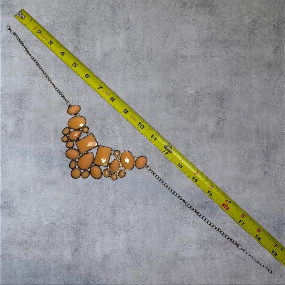 Statement Bib Necklace Peach‎ Antigue Gold Tone Geometric Cluster